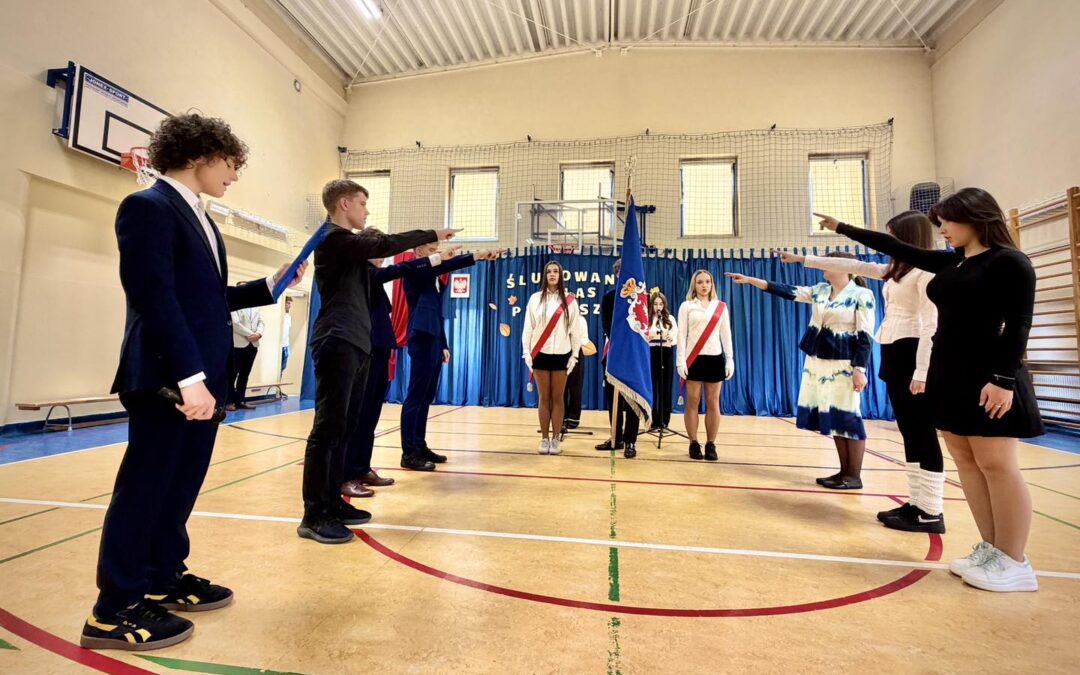 Ślubowanie pierwszych klas i Dzień Edukacji Narodowej